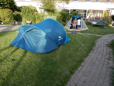 Kamperen in de binnentuin kamperen