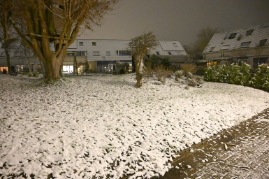 Sneeuw bij Centraal Wonen Sneeuw