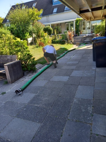 Put schoonmaken bij de CR put