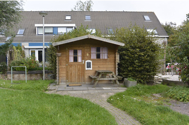 slide-02.jpg
